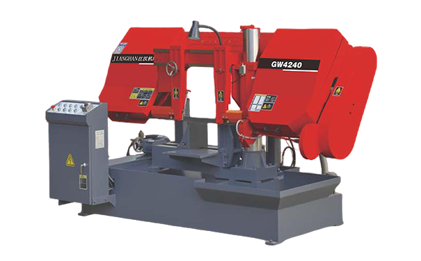 九湖镇GW4240双柱卧式带锯床